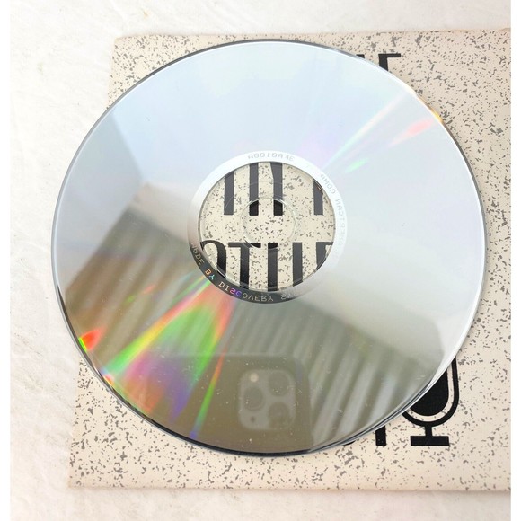 In The Studio , The Dark Side Of the Moon  by Pink Floyd CD, August 8, 1988 - Picture 3 of 5